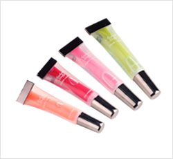 Rosehip Oil Containing Tube Lip Gloss